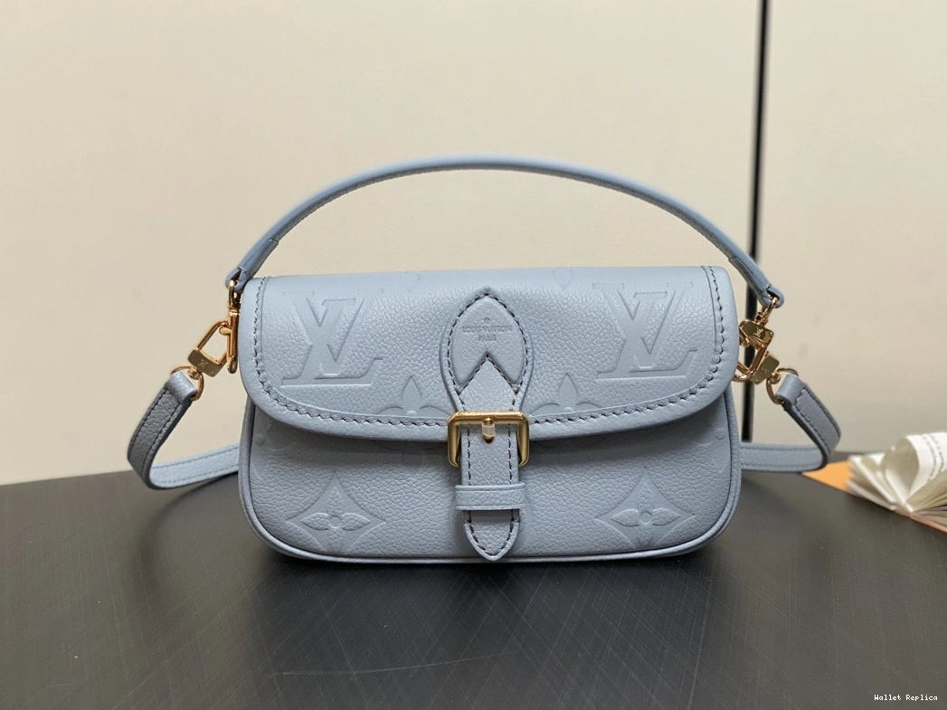 Affordable Nano Diane-19*10.5*6 CM LOUIS VUITTON 0820